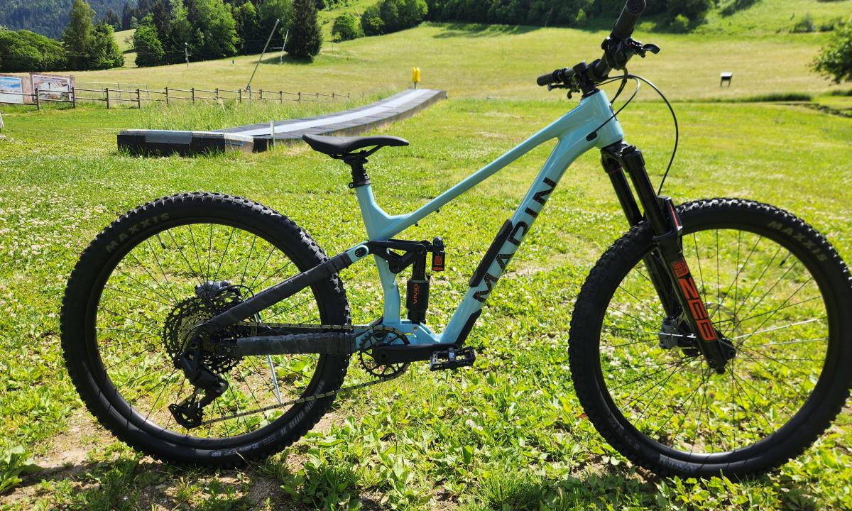 Mountain bike rental ideally located in Morzine